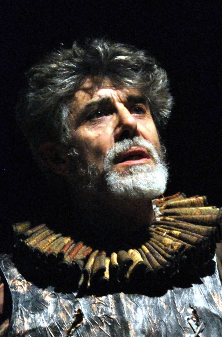 Duccio Barlucchi - Regista, attore e creatore di maschere al teatro D'Almaviva